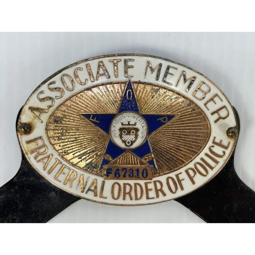 Vintage Fraternal Order of‎ Police Associate Member Auto License Plate Topper